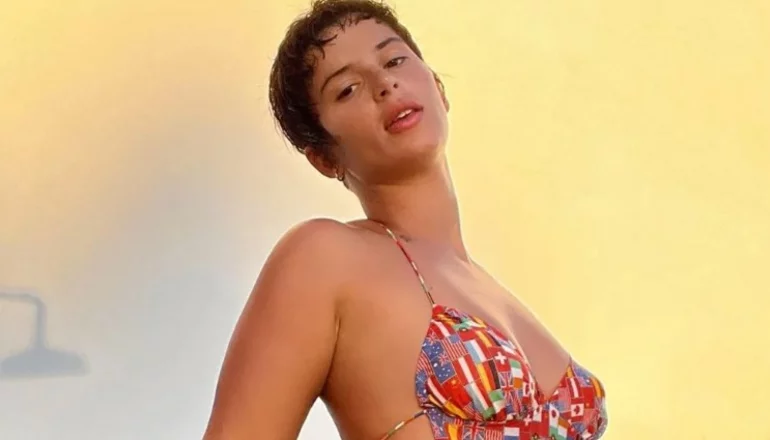 CON LA VOZ ENTRECORTADA, NATHY PELUSO SE DEFENDIÓ DE LAS CRÍTICAS POR HABER DICHO QUE NO SE CONSIDERA ARGENTINALa cantante