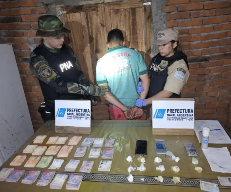 ALLANARON VIVIENDAS POR DELITO DE VENTA DE COCAÍNA Y MARIHUANA