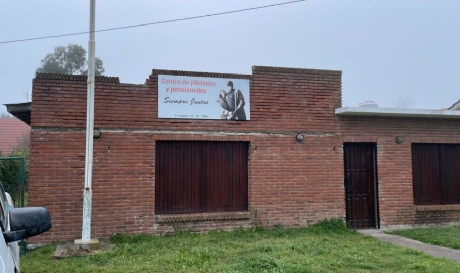 MISTERIO POR EL HALLAZGO DE UN JOVEN ASESINADO EN UN CENTRO DE JUBILADOS