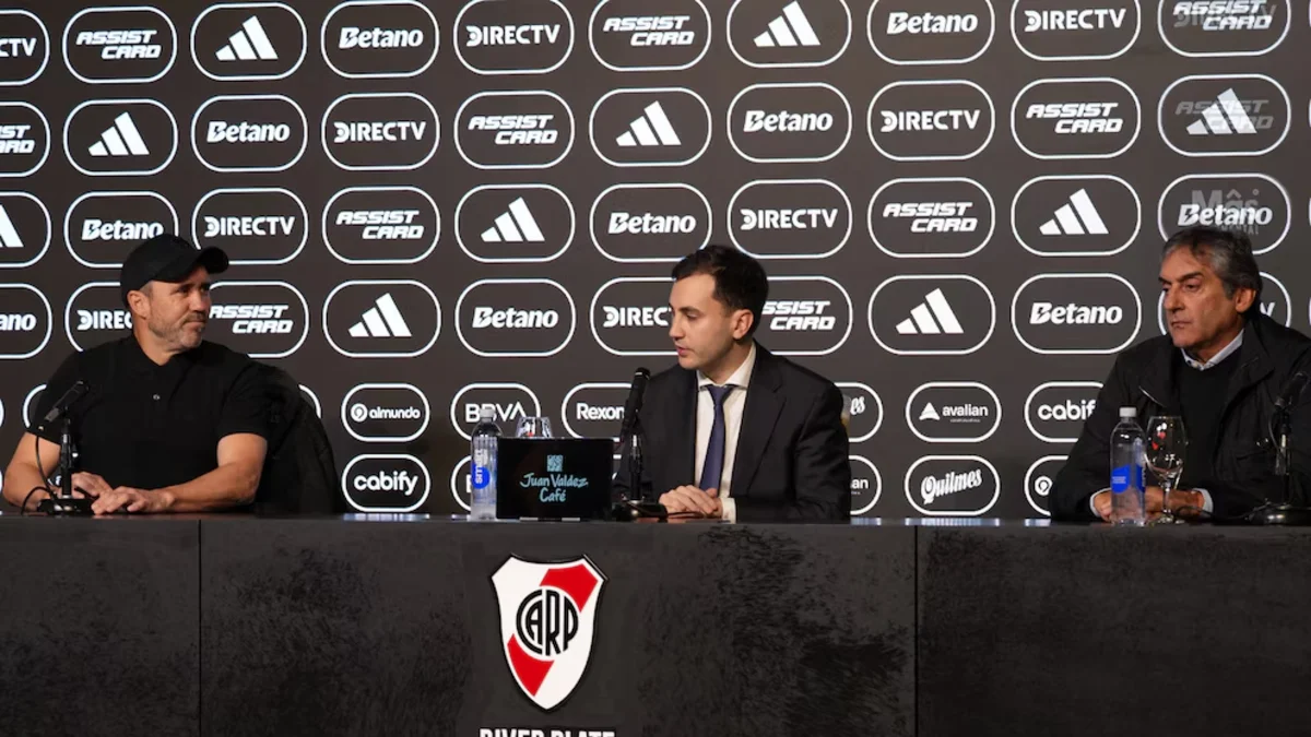 EL PRESIDENTE DE RIVER CONFIRMÓ QUE COUDET DEJÓ DE SER EL DT: “CHACHO QUIERE DAR UN PASO AL COSTADO”